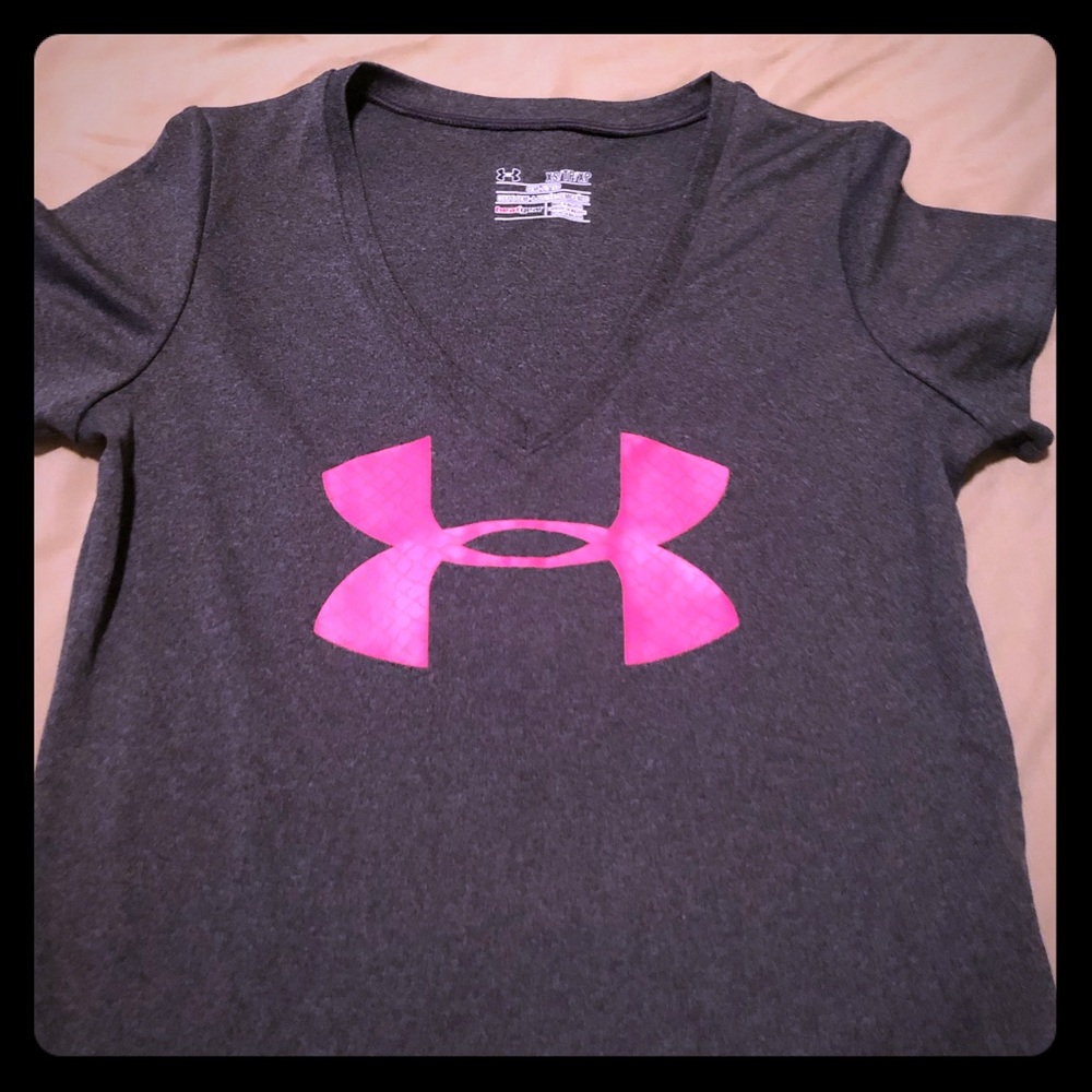 UA Womens Workout T-shirt -heat gear